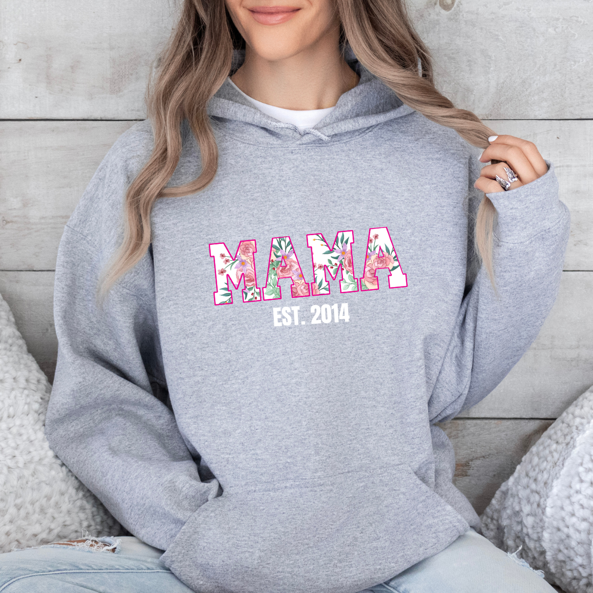 Personalized Mama Gildan Pullover Hoodie