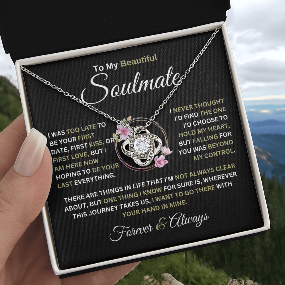 DaisyDawls.com is where to find gifts for mom, gifts for dad, gifts for wife, gifts for husband. Find gifts for daughter and gifts for son. Free shipping US.