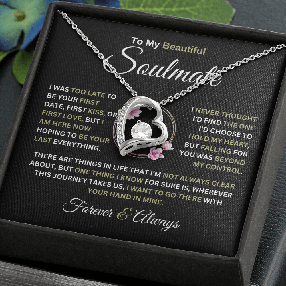 DaisyDawls.com is where to find gifts for mom, gifts for dad, gifts for wife, gifts for husband. Find gifts for daughter and gifts for son. Free shipping US.