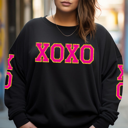 Gift For Wife XOXO Valentine's Day Crewneck Sweatshirt Light